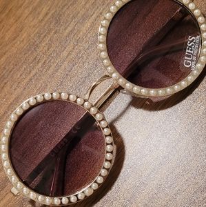 Guess Pearl Framed Sunglasses